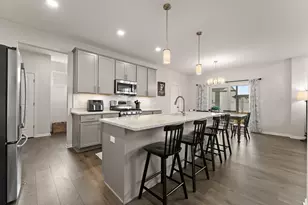 3854 Wild Grove Wy, Valparaiso, IN 46385 - Photo 8