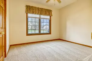 12603 W 101st Ave, Saint John, IN 46373 - Photo 4