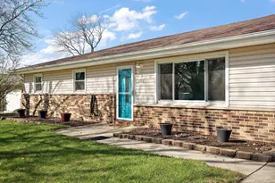 9542 Roosevelt Pl, Crown Point, IN 46307 - Photo 26