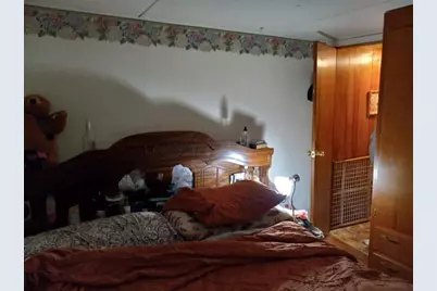 227 S Benton Street, Millersburg, IN 46543 - Photo 6