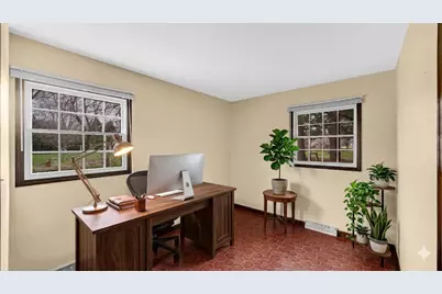 158 E 250 S, Valparaiso, IN 46383 - Photo 22