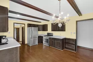 158 E 250 S, Valparaiso, IN 46383 - Photo 18