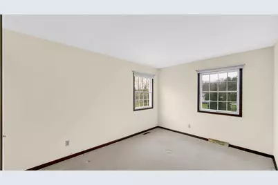 158 E 250 S, Valparaiso, IN 46383 - Photo 28