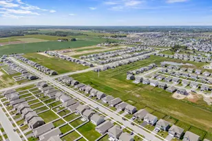 10414 Whitney Pl, Crown Point, IN 46307 - Photo 38