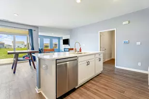 10414 Whitney Pl, Crown Point, IN 46307 - Photo 12