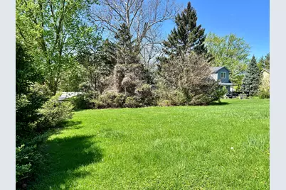1752 Greenview Street, Valparaiso, IN 46383 - Photo 4