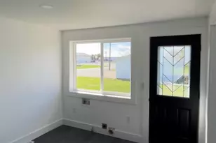 204 N Columbia St, Francesville, IN 47946 - Photo 26