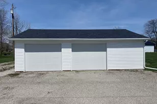 204 N Columbia St, Francesville, IN 47946 - Photo 30