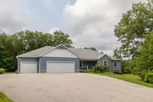 6795 S Whispering Woods, Demotte, IN 46310 - Photo 2