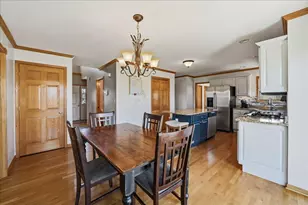 9741 Whitehall Garden, Munster, IN 46321 - Photo 12