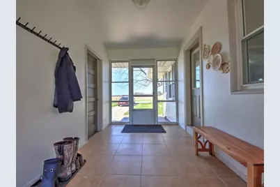 102 W 250 S, La Porte, IN 46350 - Photo 32