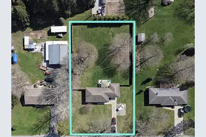 102 W 250 S, La Porte, IN 46350 - Photo 2