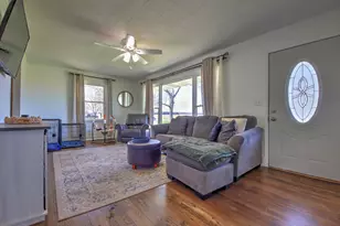 102 W 250 S, La Porte, IN 46350 - Photo 6