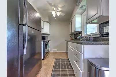 102 W 250 S, La Porte, IN 46350 - Photo 26