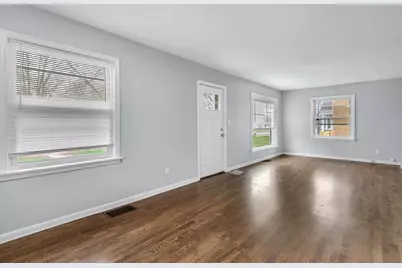 8215 Hohman Avenue, Munster, IN 46321 - Photo 4