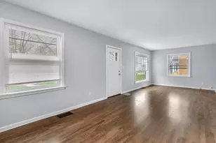 8215 Hohman Ave, Munster, IN 46321 - Photo 4