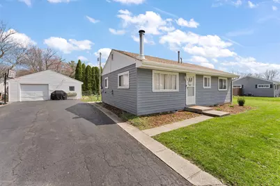 5404 Smilax Lane, Valparaiso, IN 46383 - Photo 2