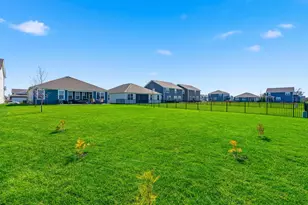 7700 W 105th Ave, Crown Point, IN 46307 - Photo 26