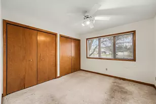 950 Blue Jay Way, Dyer, IN 46311 - Photo 12