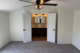 15016 Heritage Dr W, Wheatfield, IN 46392 - Photo 10