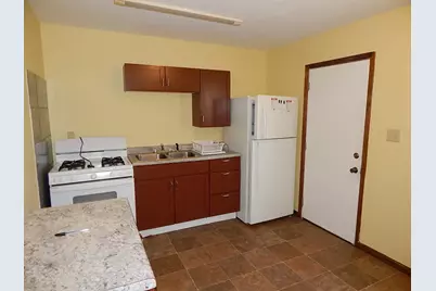 131 N Calumet Avenue, Michigan City, IN 46360 - Photo 4