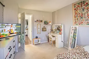 607 Weatherwood Ln, Valparaiso, IN 46383 - Photo 14