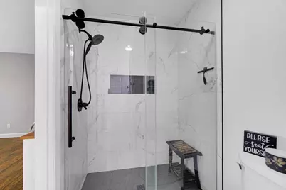 607 Weatherwood Lane, Valparaiso, IN 46383 - Photo 12