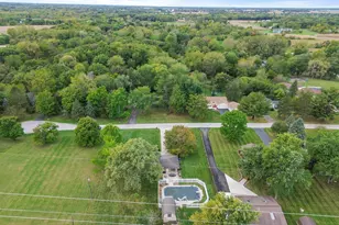 279 W Robbie Ln, Valparaiso, IN 46385 - Photo 30