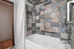 6325 W 89th Ave, Crown Point, IN 46307 - Photo 12