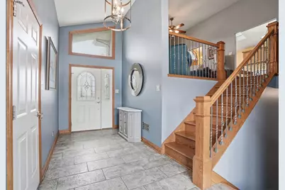 6325 W 89th Avenue, Crown Point, IN 46307 - Photo 4