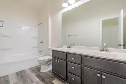 2302 Yorktowne Drive, Valparaiso, IN 46383 - Photo 16