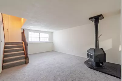 2302 Yorktowne Drive, Valparaiso, IN 46383 - Photo 6
