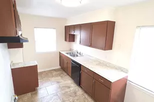 4312 W 15th Ave, Gary, IN 46404 - Photo 8