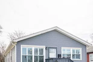 6427 Tennessee Ave, Hammond, IN 46323 - Photo 2