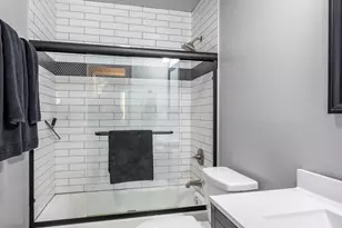 6427 Tennessee Ave, Hammond, IN 46323 - Photo 14