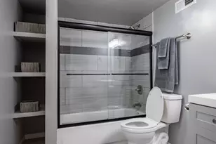 6427 Tennessee Ave, Hammond, IN 46323 - Photo 24