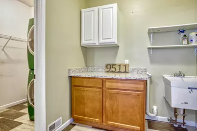 9511 Bryan Place, Crown Point, IN 46307 - Photo 10