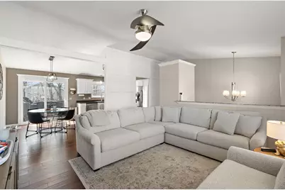 5715 Buttercup Avenue, Portage, IN 46368 - Photo 8