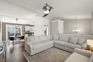 5715 Buttercup Ave, Portage, IN 46368 - Photo 8