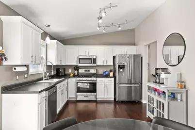 5715 Buttercup Avenue, Portage, IN 46368 - Photo 12