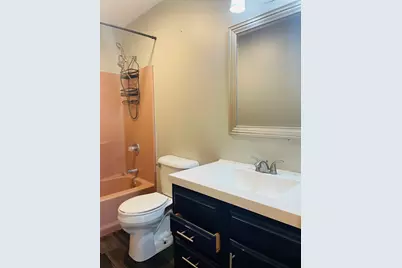 925 W 89th Place, Merrillville, IN 46410 - Photo 14