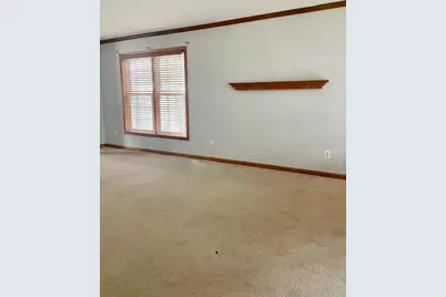 925 W 89th Place, Merrillville, IN 46410 - Photo 2