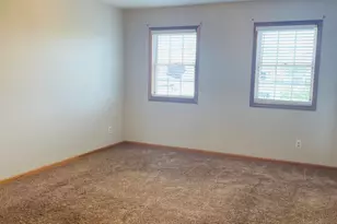 925 W 89th Pl, Merrillville, IN 46410 - Photo 34