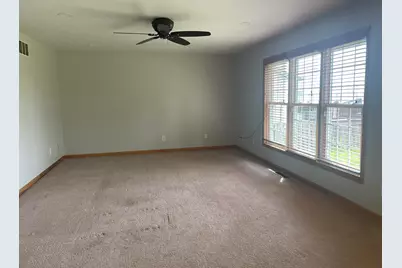925 W 89th Place, Merrillville, IN 46410 - Photo 36