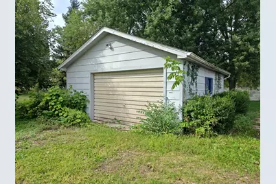 105 W Green Street, San Pierre, IN 46374 - Photo 12