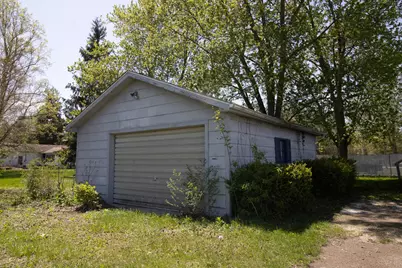105 W Green Street, San Pierre, IN 46374 - Photo 12