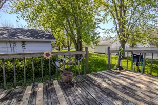 105 W Green St, San Pierre, IN 46374 - Photo 14