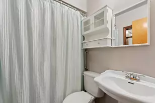 2297 Woodward St, Portage, IN 46368 - Photo 6