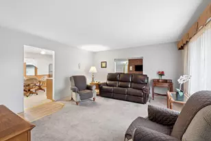 2297 Woodward St, Portage, IN 46368 - Photo 2