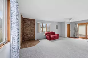 2297 Woodward St, Portage, IN 46368 - Photo 8